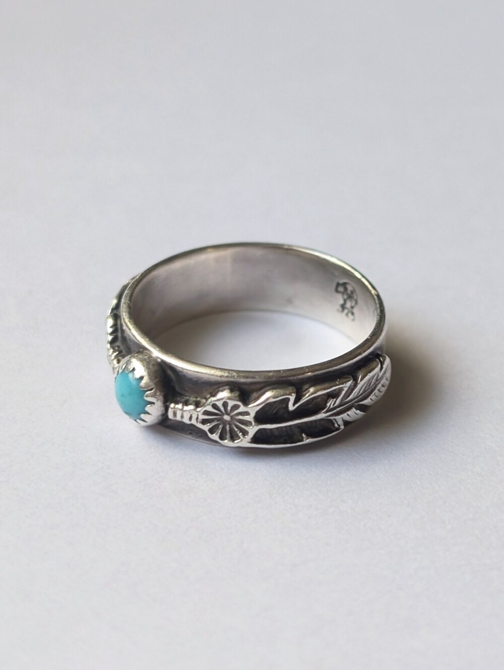 Running Bear Native American sterling silver turquoise ring feather flower band - Picture 2 of 6